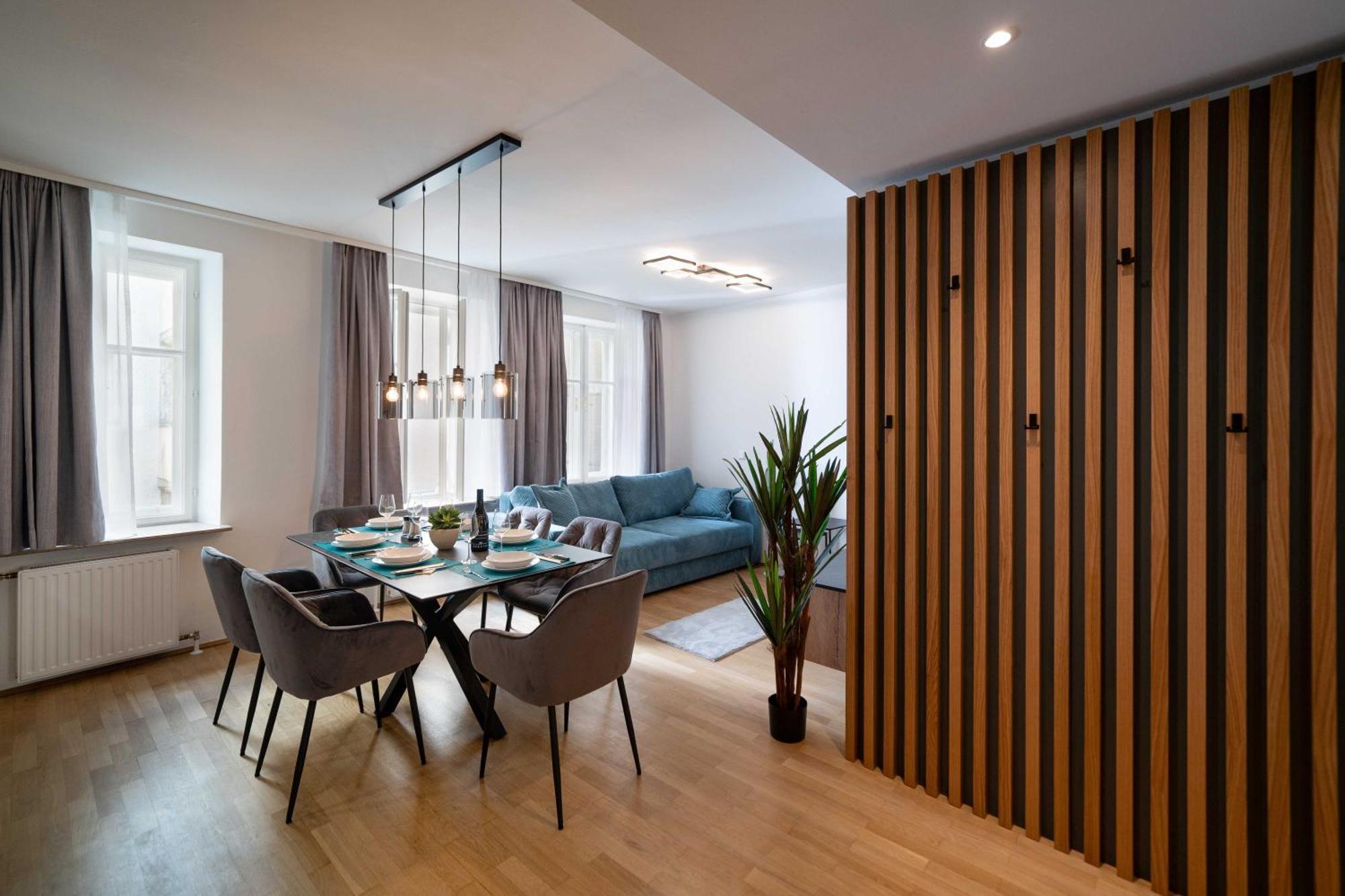 Altstadt-app. Domblick! Appartement *